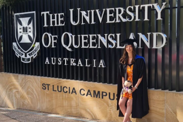 Élève diplômée de l'université du Queensland